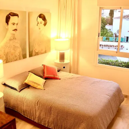 Inspiring Apartment In Carihuela Beach Torremolinos Exterior photo